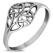 Plain Celtic Trinity Knots Silver Ring, rp336